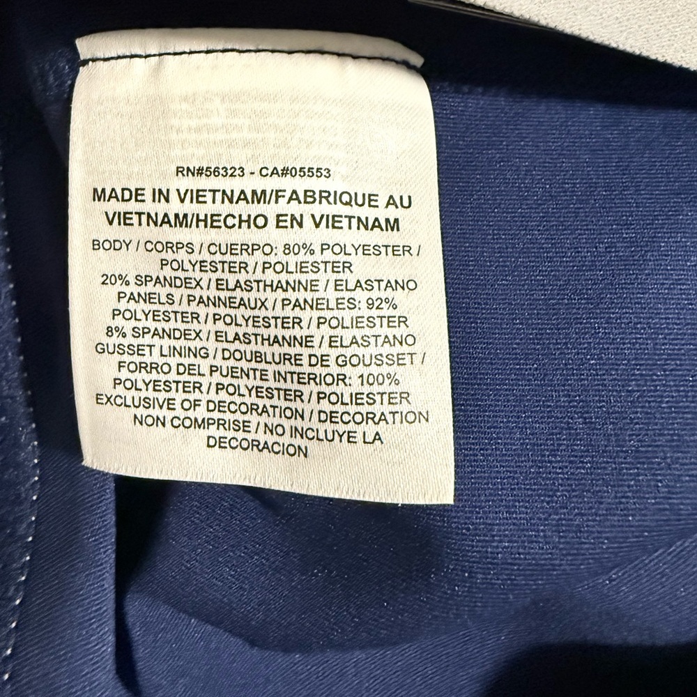 NWT - Nike Pro Dark Blue Cropped Leggings - Picture 7 of 8